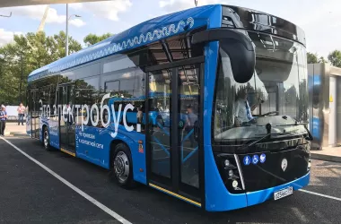 Свыше 2400 электробусов российского производства работают на улицах Москвы