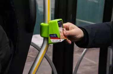 Как правильно оплачивать проезд в московском транспорте: важные правила